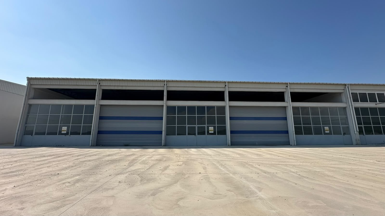 ŞAFAK / Toprakkale Sanayi Sitesi (1000m2) Kiralık İş Yeri