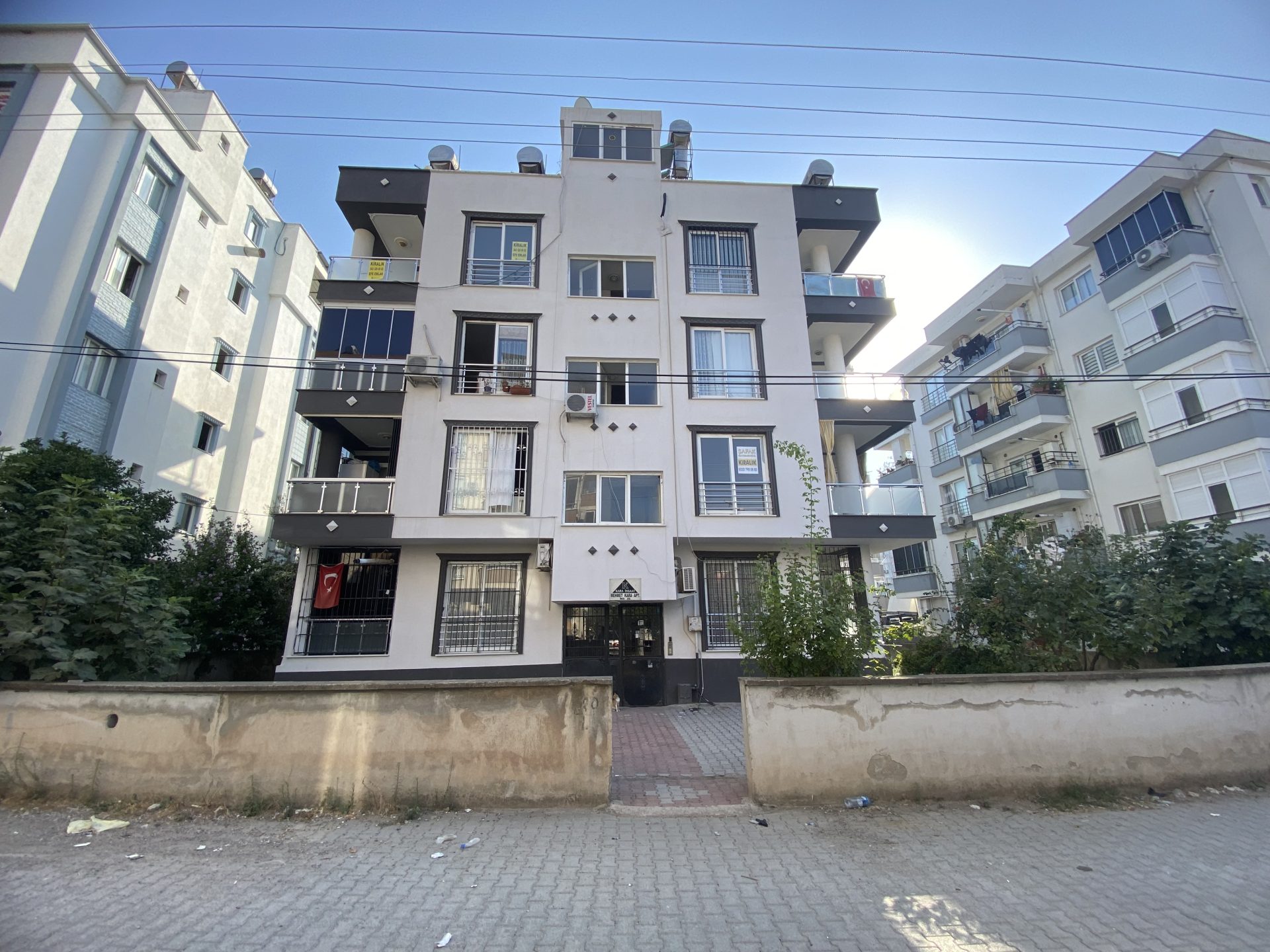 ŞAFAK/Yenihayat Hastanesi Civarı Kiralık 3+1 (135m2) Daire