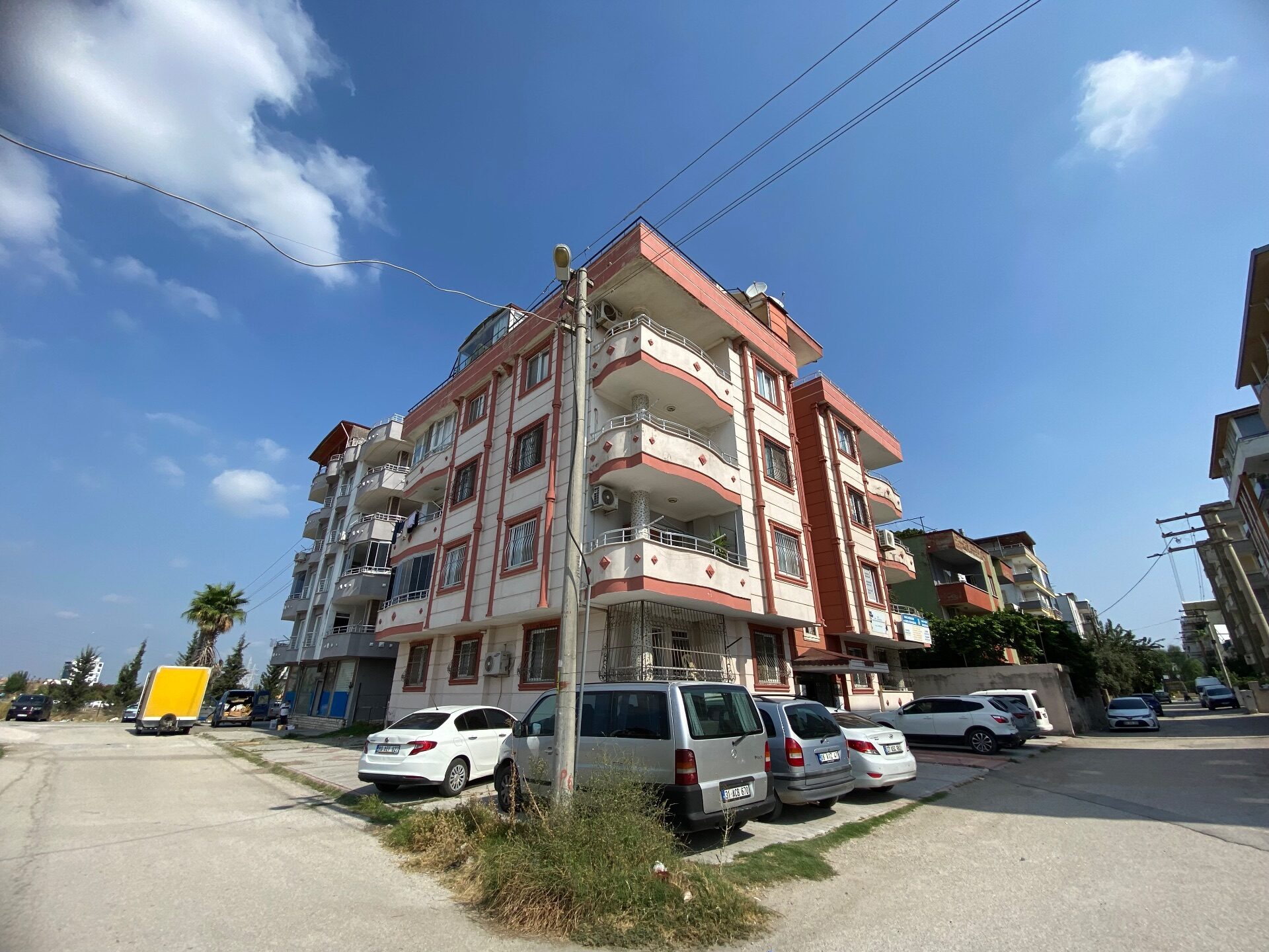 ŞAFAK/Adnan Menderes Mah. (3+1-145m2) Kiralık Daire